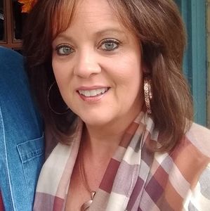 Meet your Posher, Becky